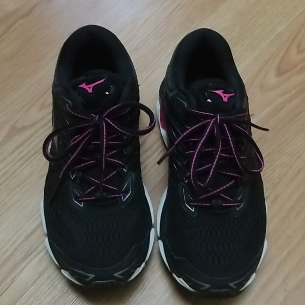Ladies Mizuno Wave Horizon 2 Running Shoes